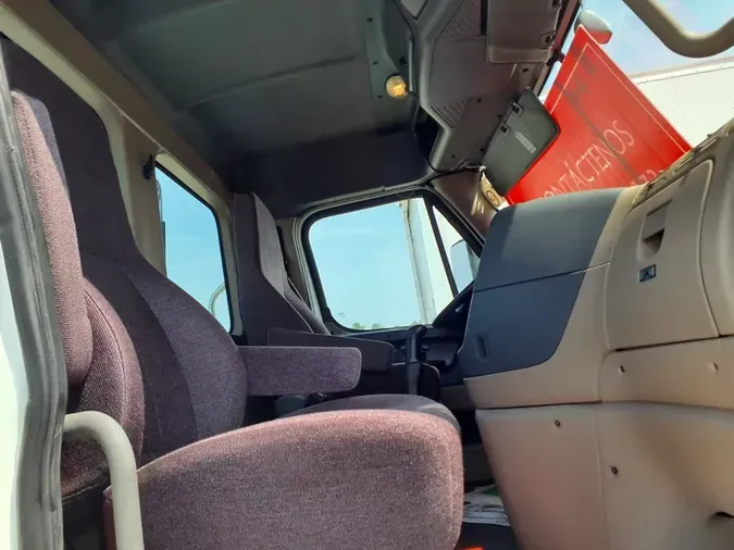 2020 FREIGHTLINER CASCADIA 113