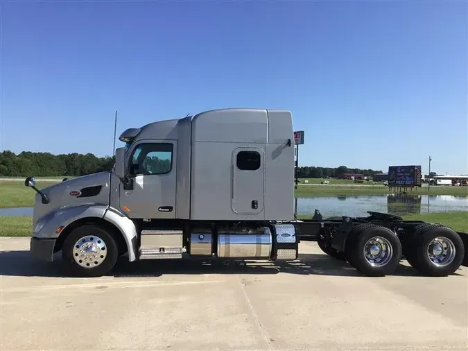 2020 PETERBILT 579