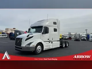 2019 VOLVO VNL760