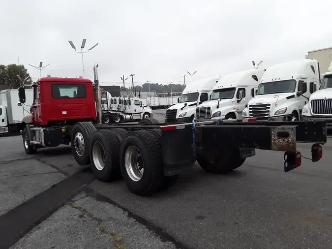 2018 MACK TRUCKS, INC. GU803