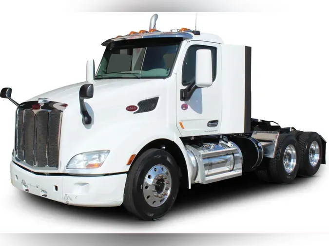 2019 Peterbilt 579f0f9e2b82a3ec80ad34b93d47bcf44c5