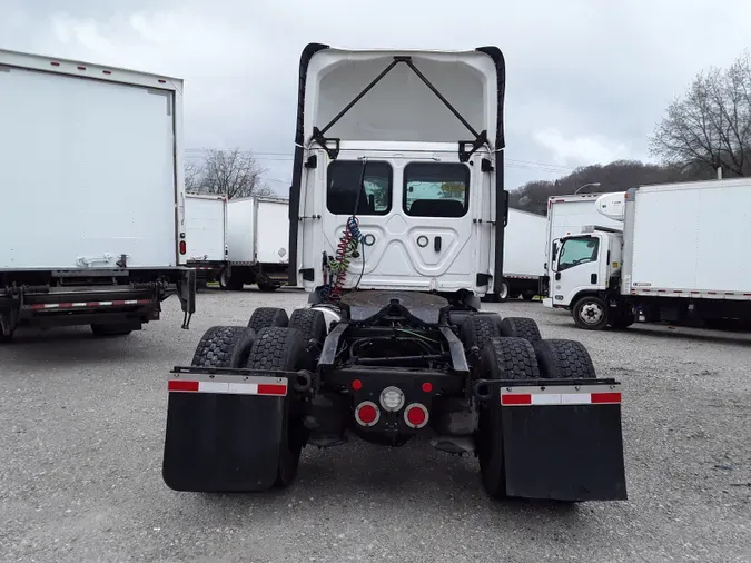 2019 FREIGHTLINER/MERCEDES NEW CASCADIA 116