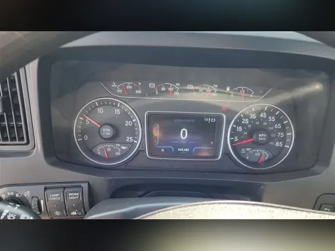 2020 INTERNATIONAL RH613