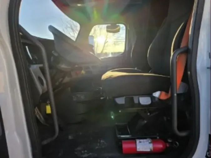 2020 FREIGHTLINER/MERCEDES NEW CASCADIA PX12664