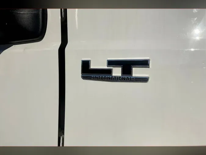 2022 INT LT625 6x4