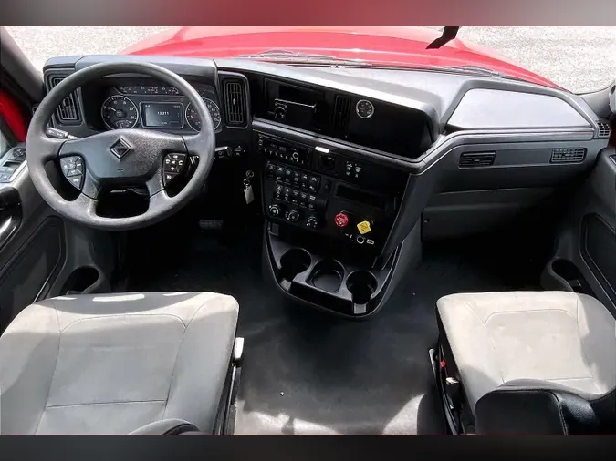 2023 INT LT625 6X4