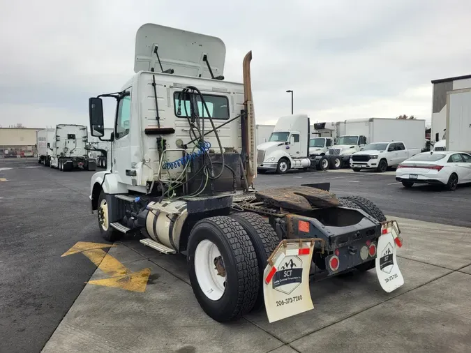 2016 VOLVO VNL42TRACTOR