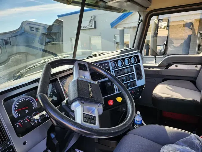 2020 MACK AN64Tf108a308668b6d352e29f6d4b88a5632