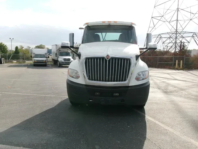 2019 International LT625f10dc4198bb6cb71769d2abcba2450d8