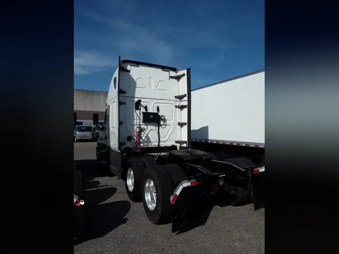 2019 FREIGHTLINER CASCADIA 125