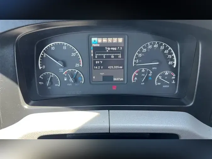 2021 FREIGHTLINER CA126
