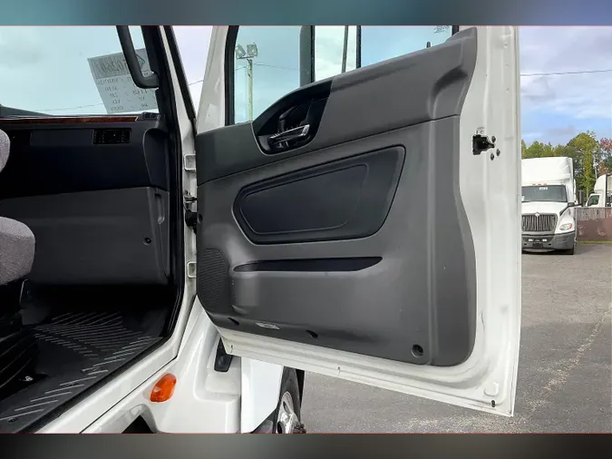 2021 INT LT625 6x4f120fd1646c2998f0a5a7c6a9e86b68e