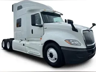 2020 International LT625