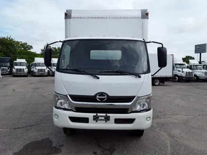 2018 HINO HINO 195