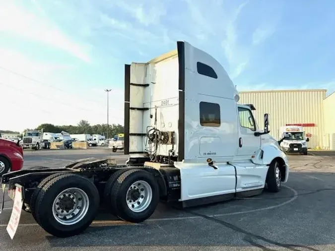 2021 International LT625