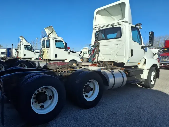 2019 NAVISTAR INTERNATIONAL LT625 DAYCAB T/A