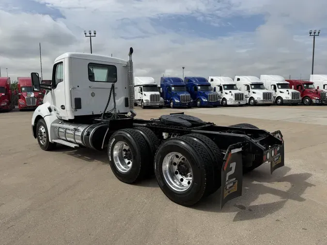 2021 Kenworth T680f12f04ecb8dd8e0a77fc033b8000802a