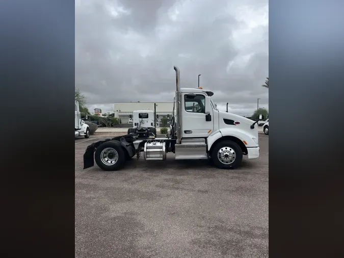 2018 Peterbilt 579