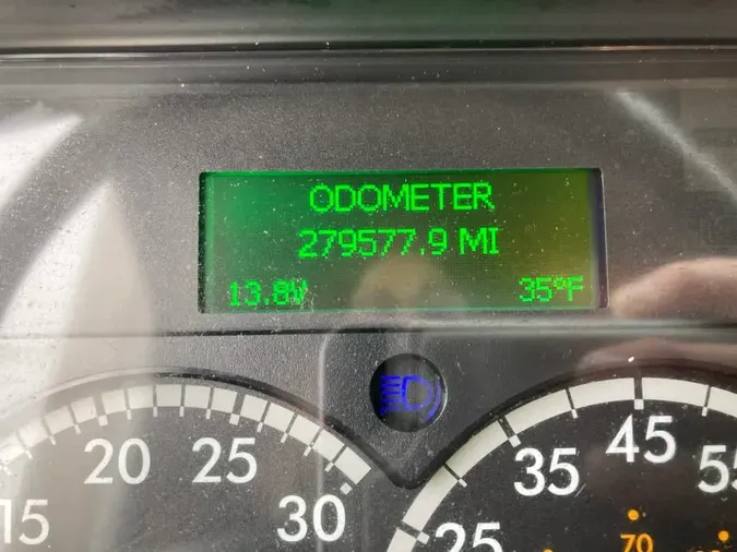 2022 FREIGHTLINER/MERCEDES M2 106