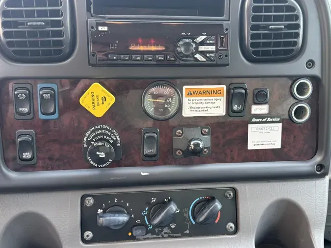 2020 Freightliner Business Class M2 106