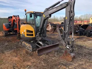 2017 Volvo EC35D