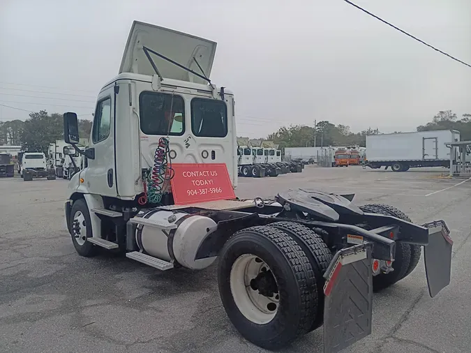 2018 FREIGHTLINER/MERCEDES CASCADIA 113