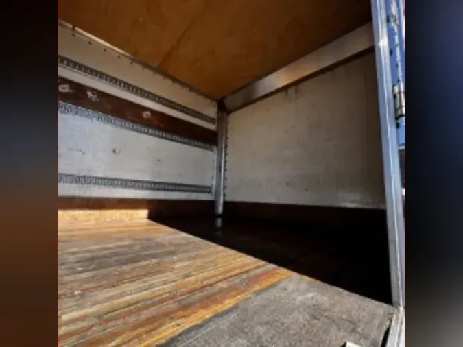 2019 FREIGHTLINER M2 106f143e3a6d5733c671cccc892ea21ae27