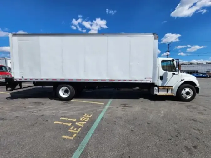 2016 FREIGHTLINER M2 106
