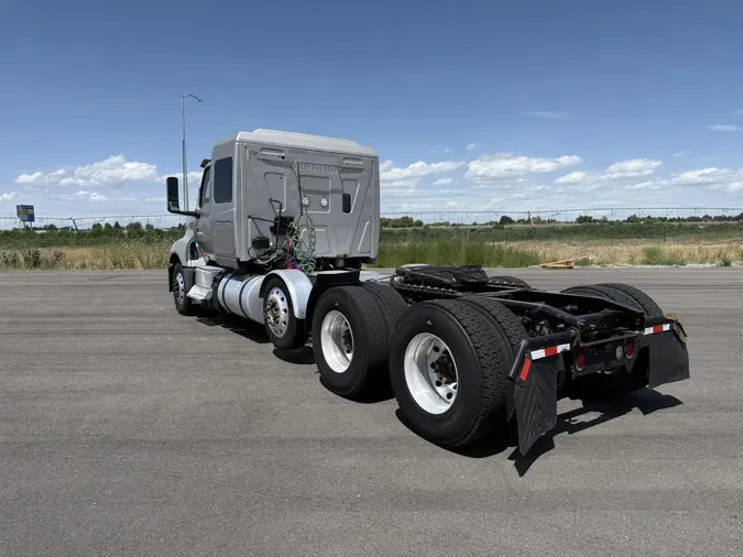 2021 International LT625