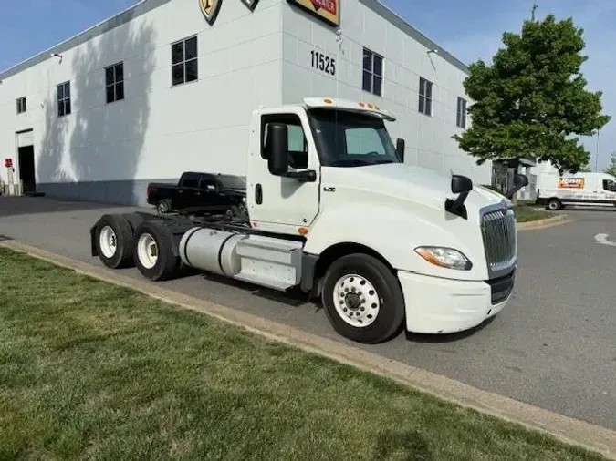 2020 International LT625