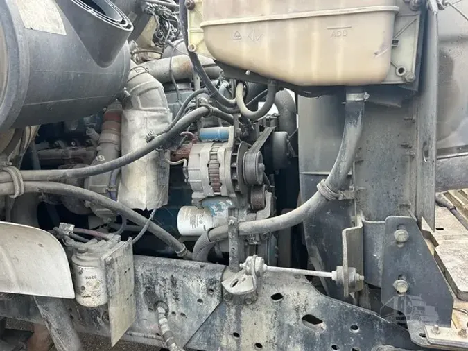 2000 INTERNATIONAL 4900