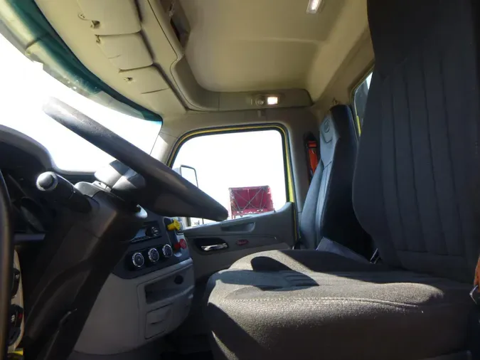 2021 Peterbilt 579