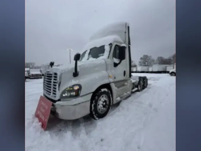 2019 FREIGHTLINER/MERCEDES CASCADIA 125f14f6d8f93a47cca8637b437439cfbcb