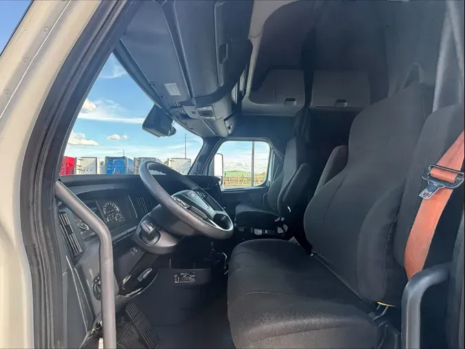 2023 Freightliner Cascadia 126f15b2f921ff881d8fba4e470947a2fbe