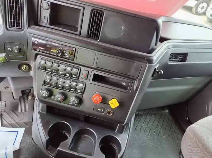 2020 NAVISTAR INTERNATIONAL LT625 SLPR CAB