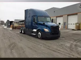 2022 Freightliner Cascadia