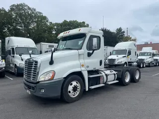 2018 FREIGHTLINER/MERCEDES CASCADIA 125