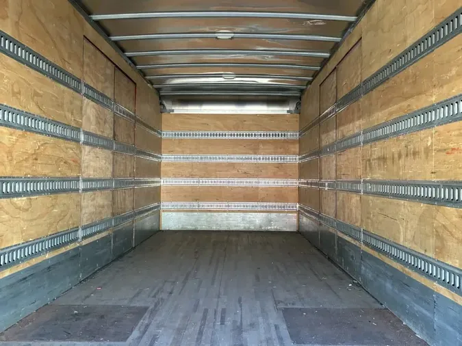 2019 KENWORTH TRUCKS K270f1641ea150885501da4690f12df07317
