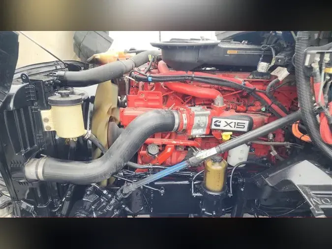 2021 INTERNATIONAL LT625
