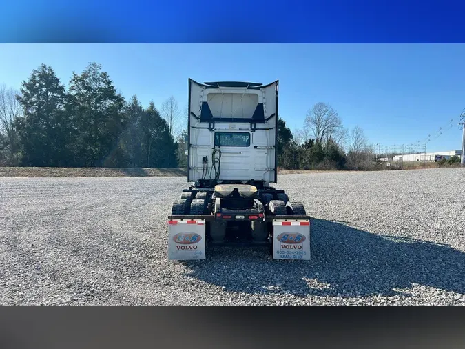 2018 Volvo VNL300