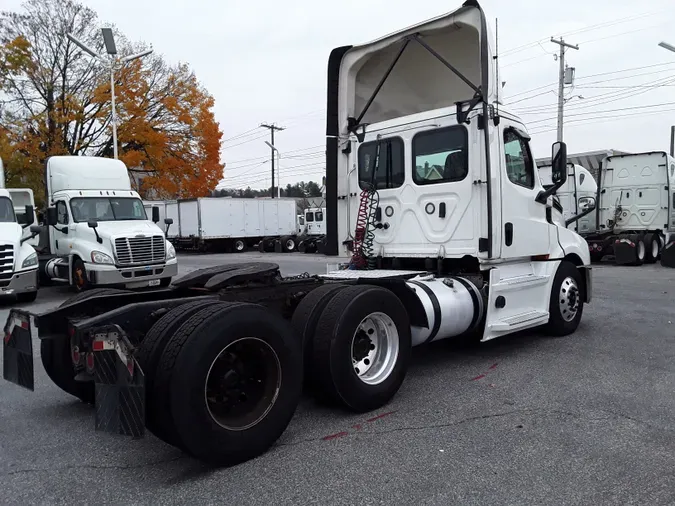 2020 FREIGHTLINER/MERCEDES NEW CASCADIA PX12664