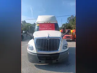 2020 NAVISTAR INTERNATIONAL LT625 SLPR CAB