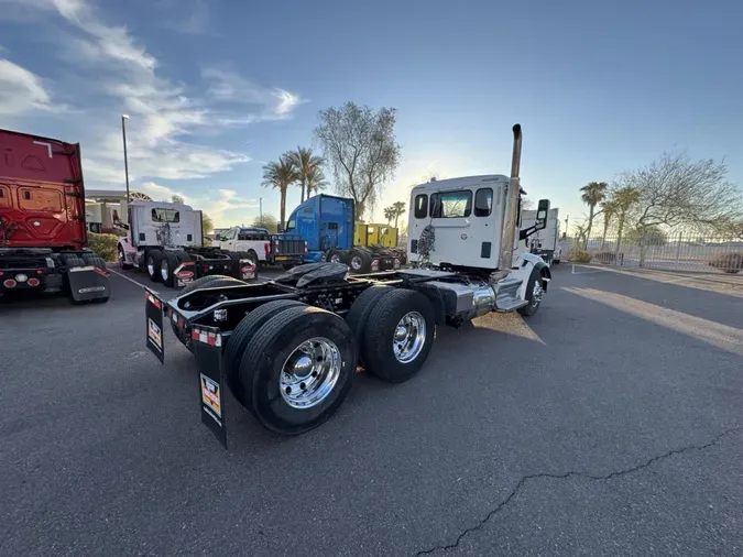 2018 Peterbilt 567