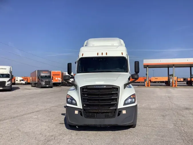 2021 Freightliner Cascadia 126f16c464fb44cc456ccc0ec21fa9686fe