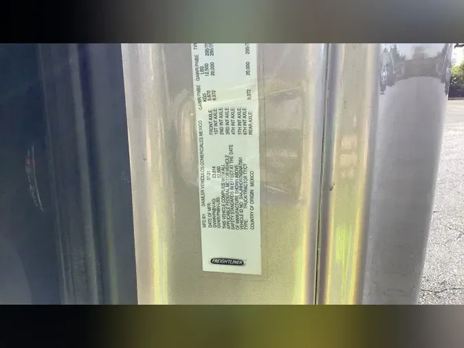 2022 Freightliner Cascadia 126