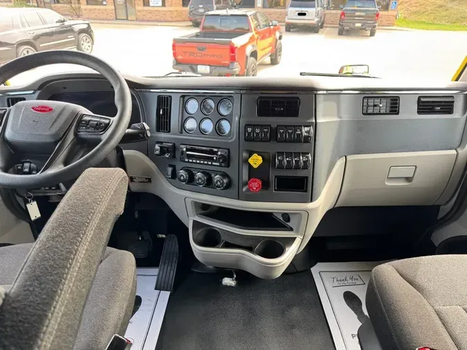 2024 PETERBILT 579