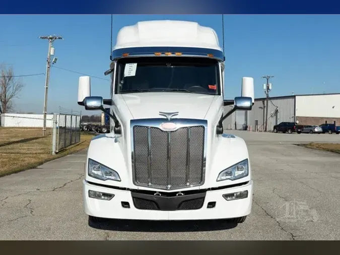 2022 PETERBILT 579