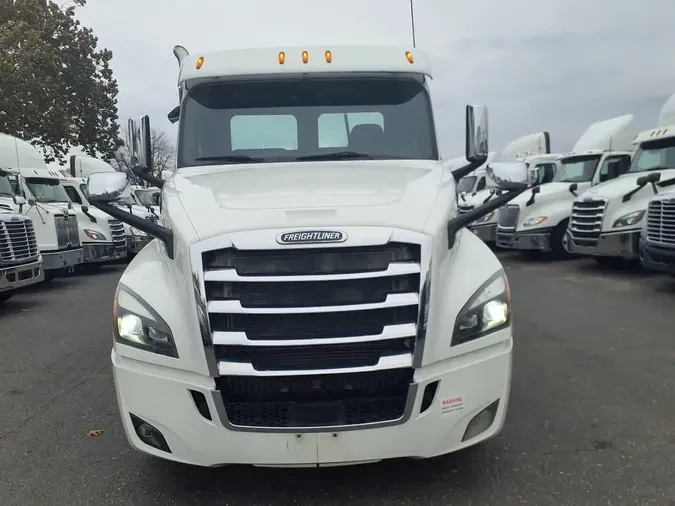 2020 FREIGHTLINER/MERCEDES NEW CASCADIA PX12664f17655996aa984a1cb8d03302017b901