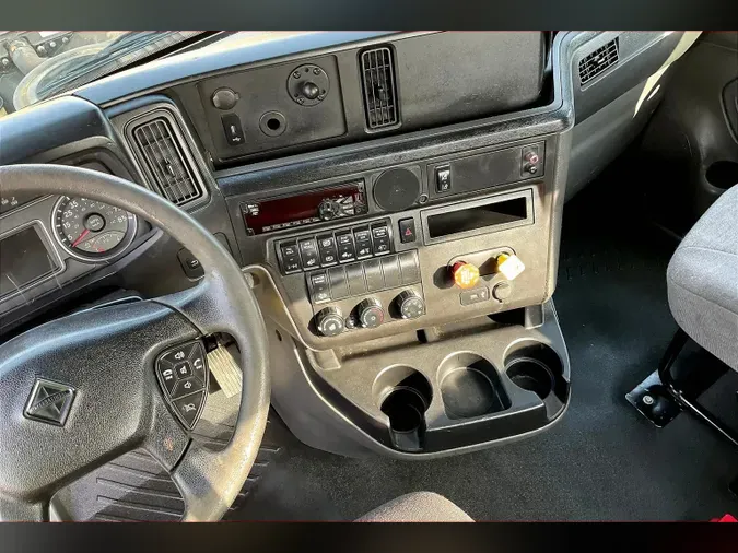 2020 INT LT625 6x4