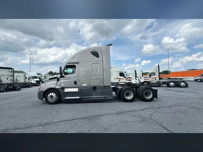 2023 Freightliner Cascadia 126f1779b834833323878f102d96cf0a50f